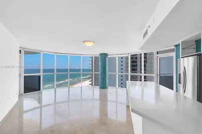6301 Collins Ave #1903, Miami Beach, FL 33141 - Photo 7