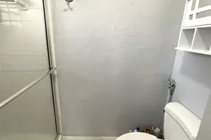 2754 N Nob Hill Rd, Sunrise, FL 33322 - Photo 13