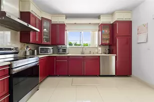 5045 SW 67th Ave, South Miami, FL 33155 - Photo 13