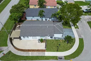 14310 SW 175th Terrace, Miami, FL 33177 - Photo 37