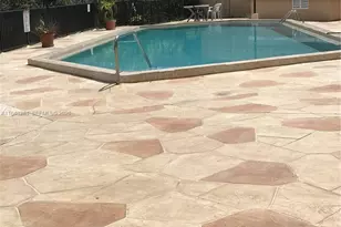 1325 W 68th St, Hialeah, FL 33014 - Photo 19