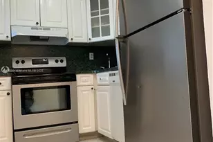 1325 W 68th St, Hialeah, FL 33014 - Photo 3