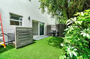 1637 SE 30th St, Homestead, FL 33035 - Photo 25