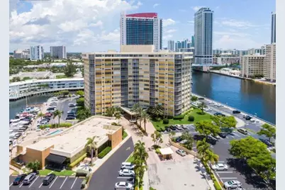 100 Golden Isles Dr #706, Hallandale Beach, FL 33009 - Photo 25