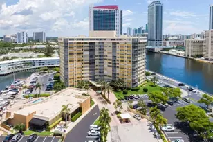 100 Golden Isles Dr, Hallandale Beach, FL 33009 - Photo 25