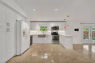 6525 SW 32nd St, Miami, FL 33155 - Photo 13