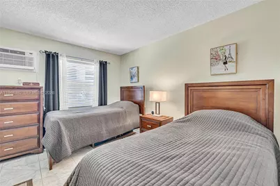 200 S Birch Rd #201, Fort Lauderdale, FL 33316 - Photo 23