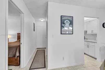 200 S Birch Rd #201, Fort Lauderdale, FL 33316 - Photo 13