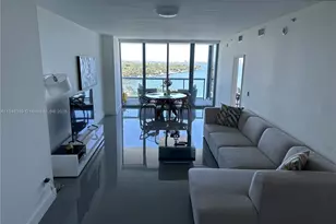 601 NE 36th St, Miami, FL 33137 - Photo 1