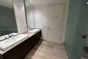 3250 NE 188th St, Aventura, FL 33180 - Photo 17