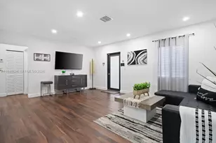 445 SW 62nd Ct, Miami, FL 33144 - Photo 7