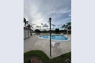 1226 N Hiatus Rd #1226, Pembroke Pines, FL 33026 - Photo 1
