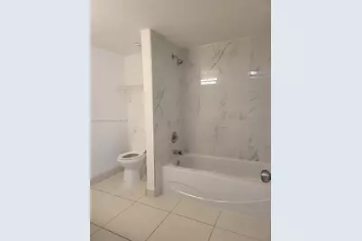 17500 NW 68th Ave #D3010, Hialeah, FL 33015 - Photo 3