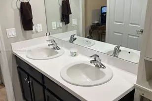 172 SW Langfield Ave, Port Saint Lucie, FL 34984 - Photo 17