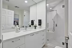 3700 Island Blvd, Aventura, FL 33160 - Photo 31