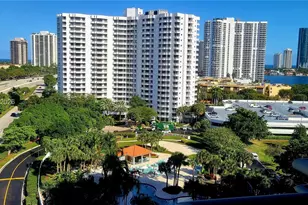 3300 NE 191st St, Aventura, FL 33180 - Photo 41