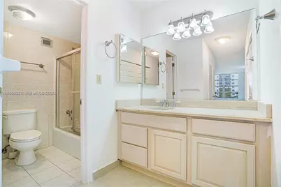 3800 S Ocean Dr #414, Hollywood, FL 33019 - Photo 11