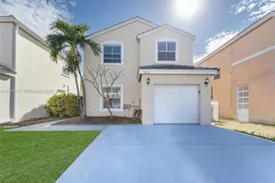 3310 Indian Key Blvd, Margate, FL 33063 - Photo 3