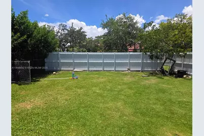 28704 SW 147th Pl, Homestead, FL 33033 - Photo 11