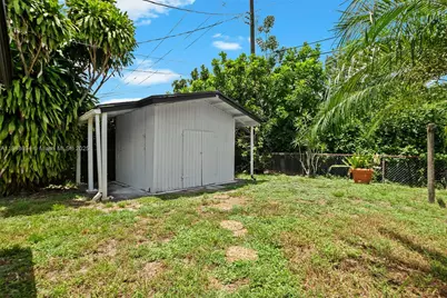 3711 SW 58th Ave, Davie, FL 33314 - Photo 23