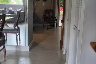 1084 SE 13th Ave, Homestead, FL 33035 - Photo 5