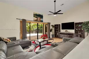 7921 NW 90th Ave, Tamarac, FL 33321 - Photo 15