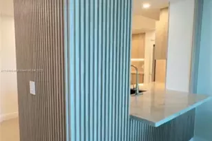 3330 NE 190th St, Aventura, FL 33180 - Photo 11