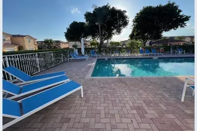 11290 NW 88th Ter, Doral, FL 33178 - Photo 23