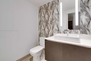 1451 Brickell Ave, Miami, FL 33131 - Photo 13