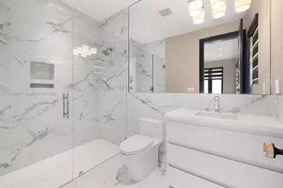 2321 N Bay Rd, Miami Beach, FL 33140 - Photo 57