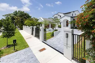 2321 N Bay Rd, Miami Beach, FL 33140 - Photo 5