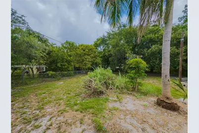 535 NE 133rd St #535, North Miami, FL 33161 - Photo 11