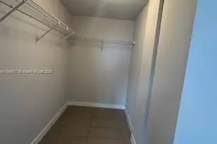 117 SW 10th St, Miami, FL 33130 - Photo 21