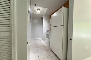 2415 NW 16th St Rd, Miami, FL 33125 - Photo 7