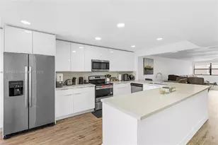 2704 NW 104th Ave, Sunrise, FL 33322 - Photo 1