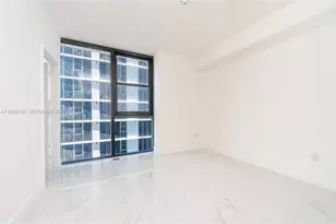 700 NE 24th St, Miami, FL 33137 - Photo 27