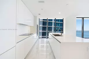 700 NE 24th St, Miami, FL 33137 - Photo 23