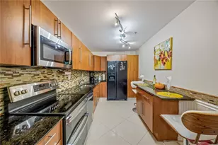 3001 S Ocean Dr, Hollywood, FL 33019 - Photo 19