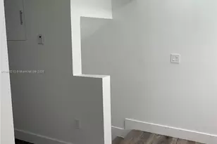 450 SW 3rd St, Miami, FL 33130 - Photo 13