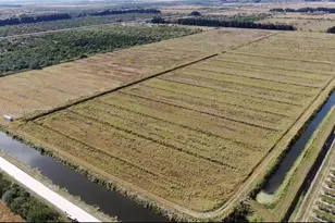 595 N Header Canal Rd, Fort Pierce, FL 34945 - Photo 13