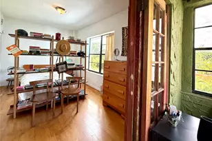 934 Michigan Ave, Miami Beach, FL 33139 - Photo 3