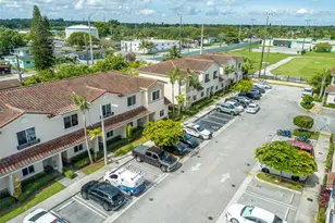 2820 NW 180th St, Miami Gardens, FL 33056 - Photo 33