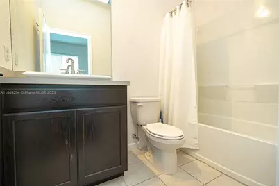 2820 NW 180th St, Miami Gardens, FL 33056 - Photo 21