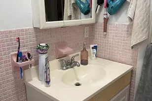 215 SE 3rd Ave, Hallandale Beach, FL 33009 - Photo 23
