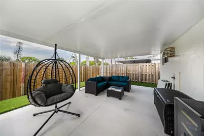 18858 NW 63rd Ct Cir, Hialeah, FL 33015 - Photo 25