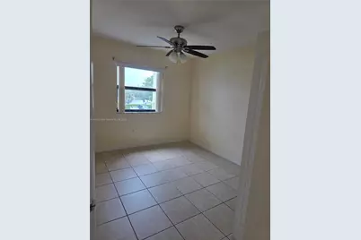 650 Palm Ave #2-B6, Hialeah, FL 33010 - Photo 11
