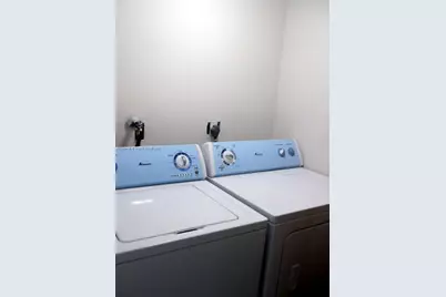 7777 Grande St, Sunrise, FL 33351 - Photo 13