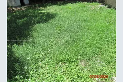 18410 NW 42nd Ave, Miami Gardens, FL 33055 - Photo 15