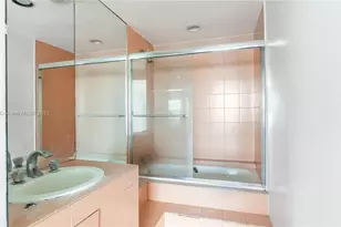 11111 Biscayne Blvd, Miami, FL 33181 - Photo 29