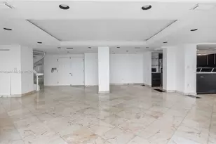 11111 Biscayne Blvd, Miami, FL 33181 - Photo 13